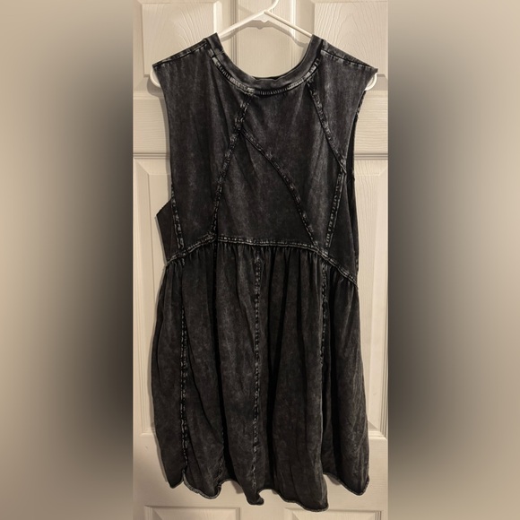 Urban Outfitters Dresses & Skirts - Urban Outfitters Stevie Babydoll T-shirt Dress In Charcoal
